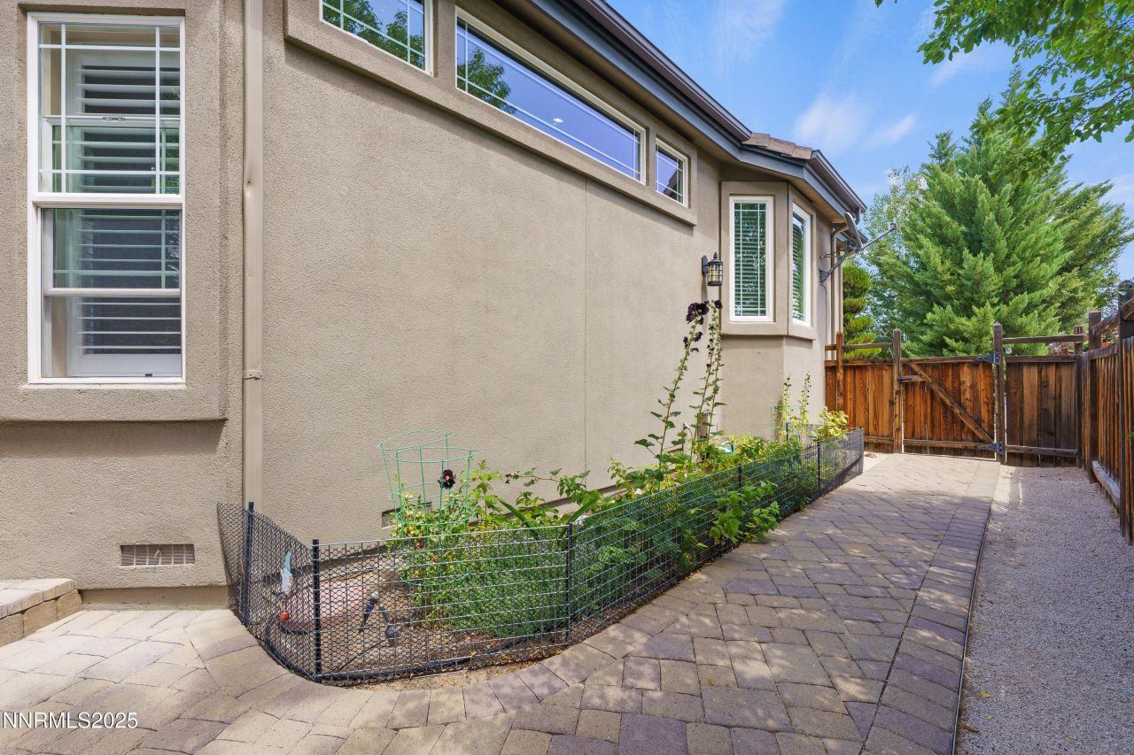 2880 Friar Rock Court, Sparks, NV 89436 Photo