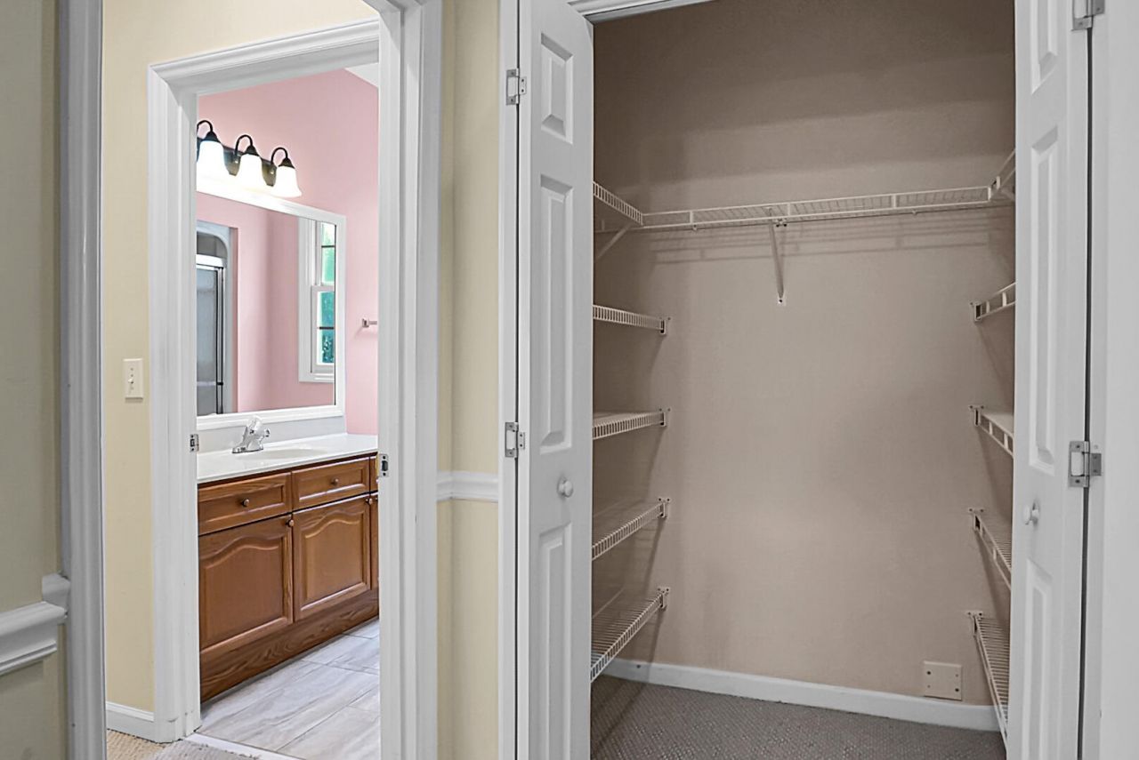 9162 Spring Branch Court Photo 22