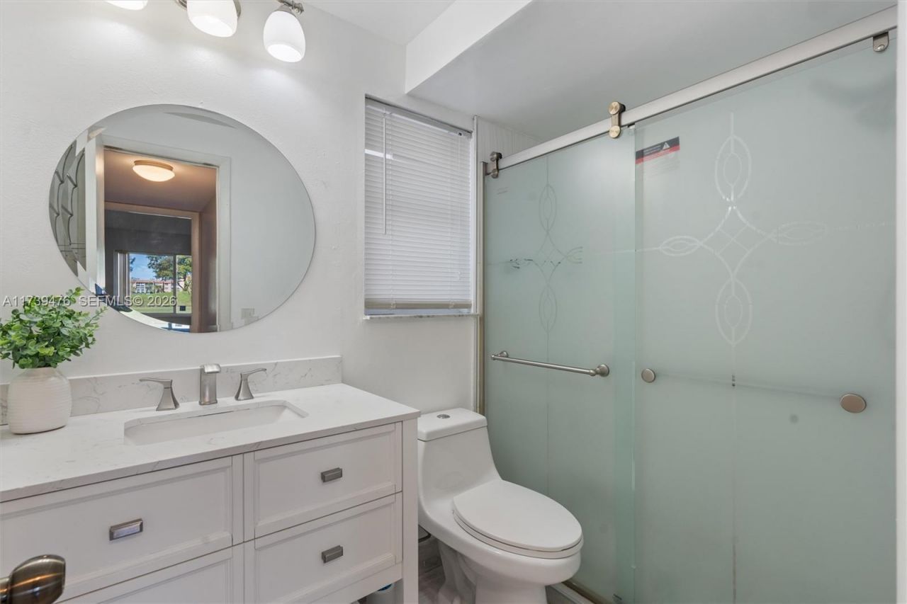 9761 Sunrise Lakes Blvd, Unit 107, Sunrise, FL 33322 Photo