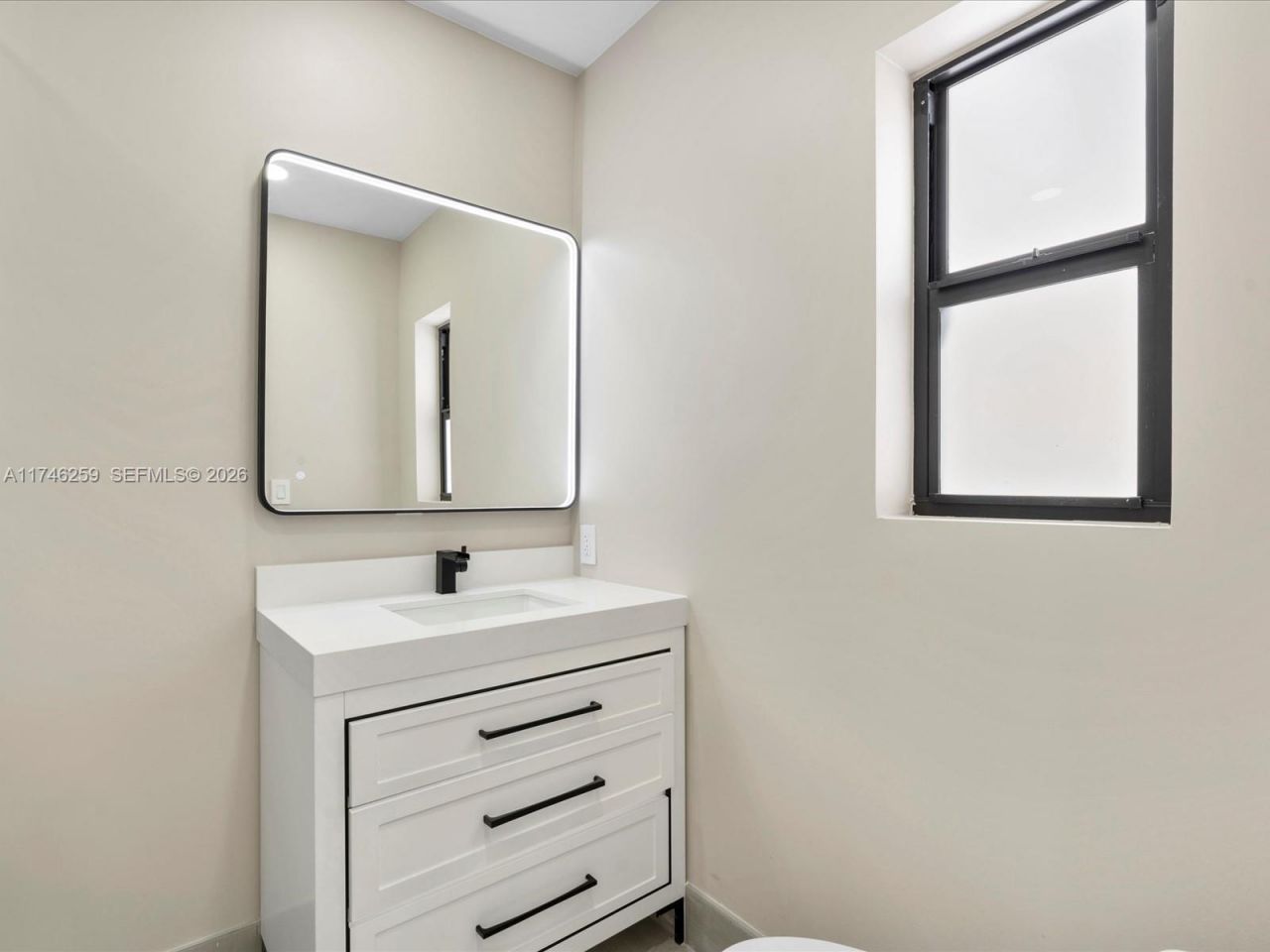 9073 Dickens Ave, Surfside, FL 33154 Photo