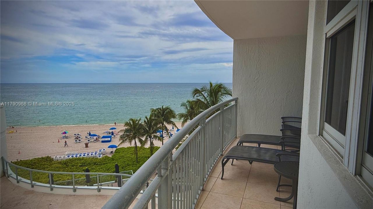 17375 Collins Ave, Unit 608, Sunny Isles Beach, FL 33160 Photo