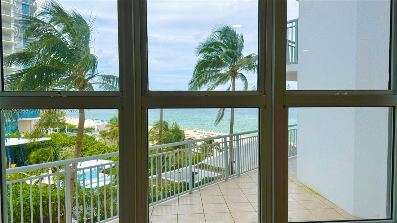 17375 Collins Ave, Unit 608, Sunny Isles Beach, FL 33160 Photo