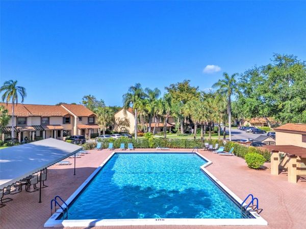 3699 Cocoplum Cir, Unit 3538, Coconut Creek, FL 33063