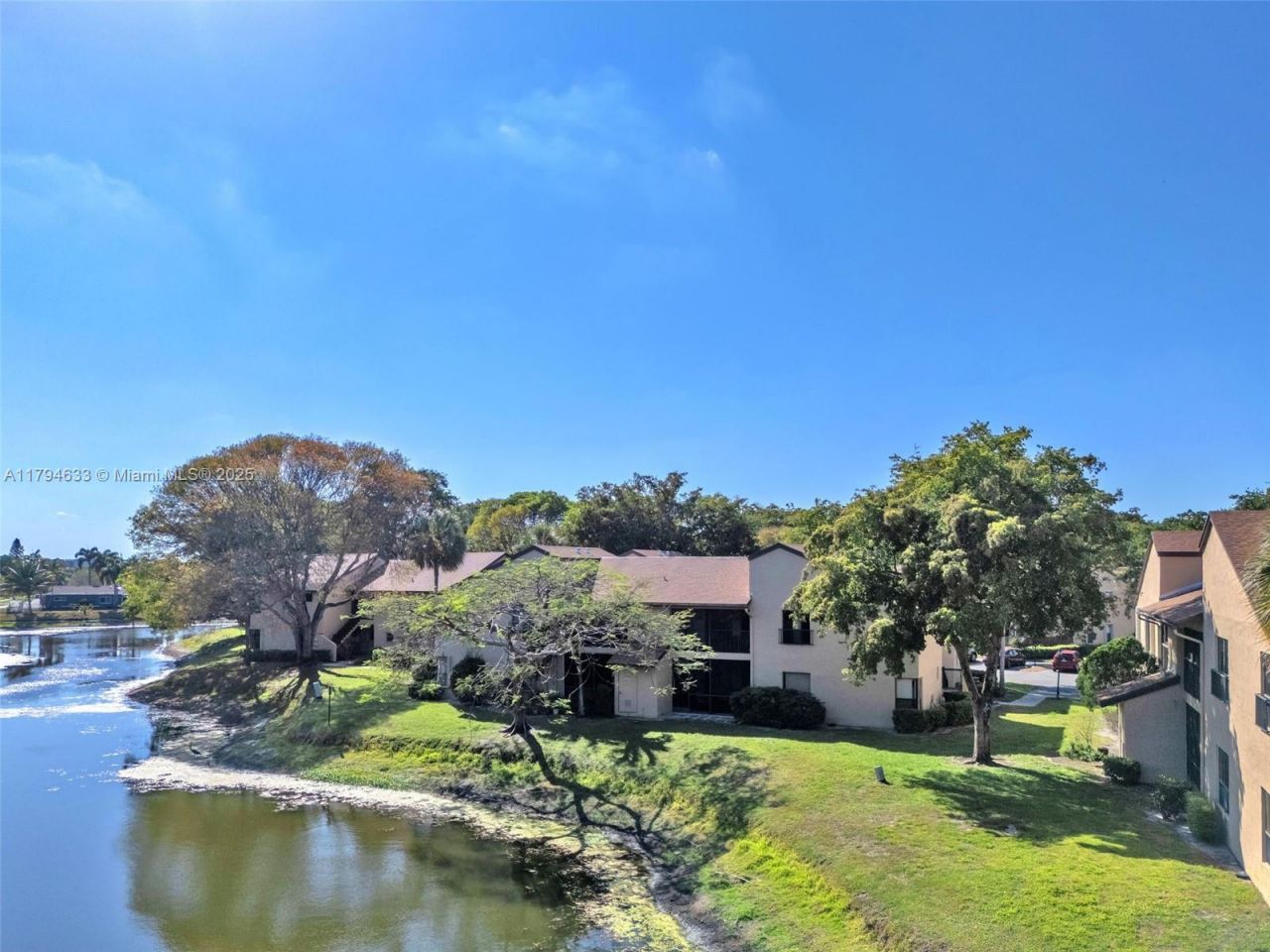 3699 Cocoplum Cir, Unit 3538, Coconut Creek, FL 33063 Photo