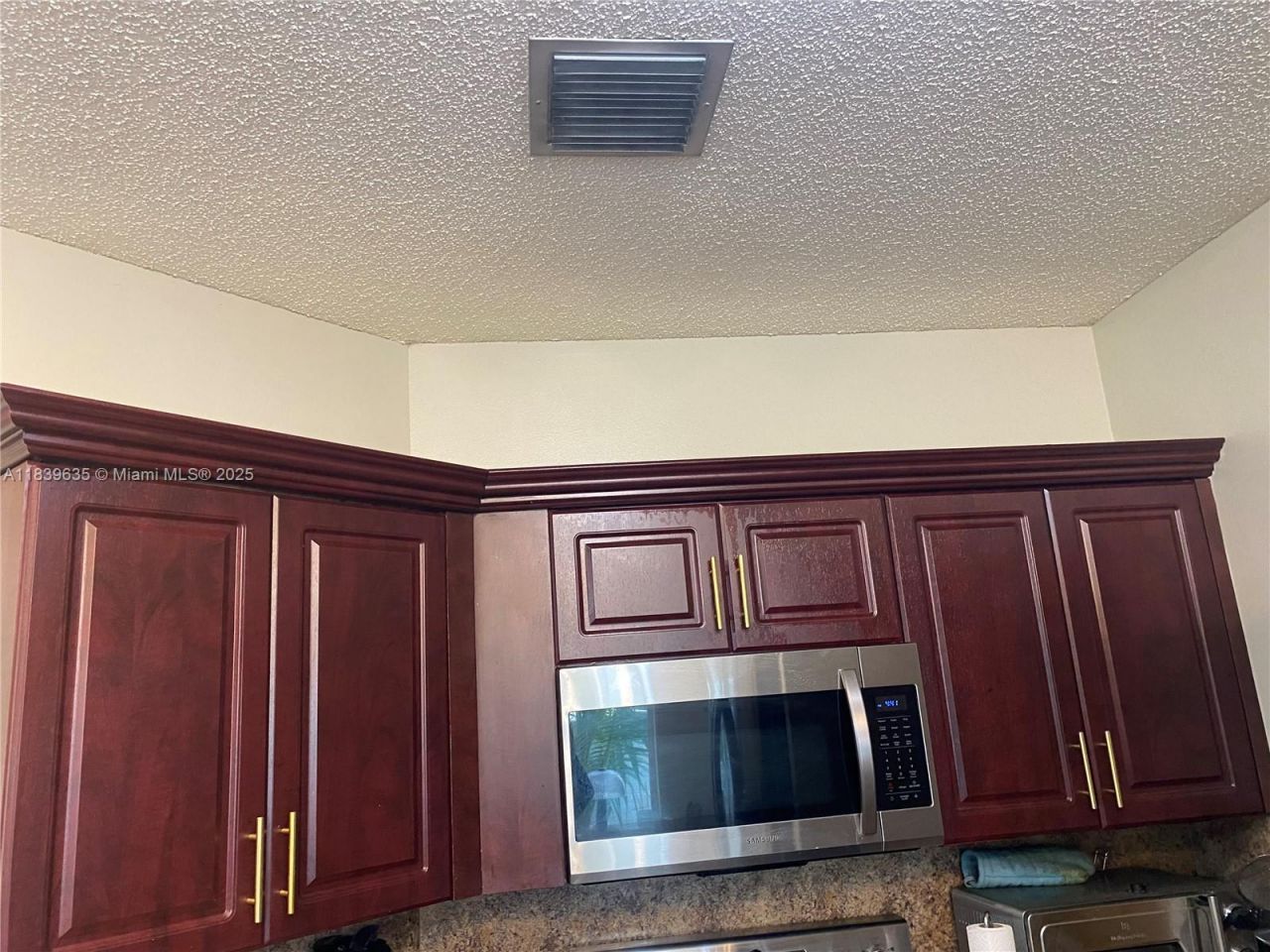 6006 Plum Pl, Tamarac, FL 33321 Photo