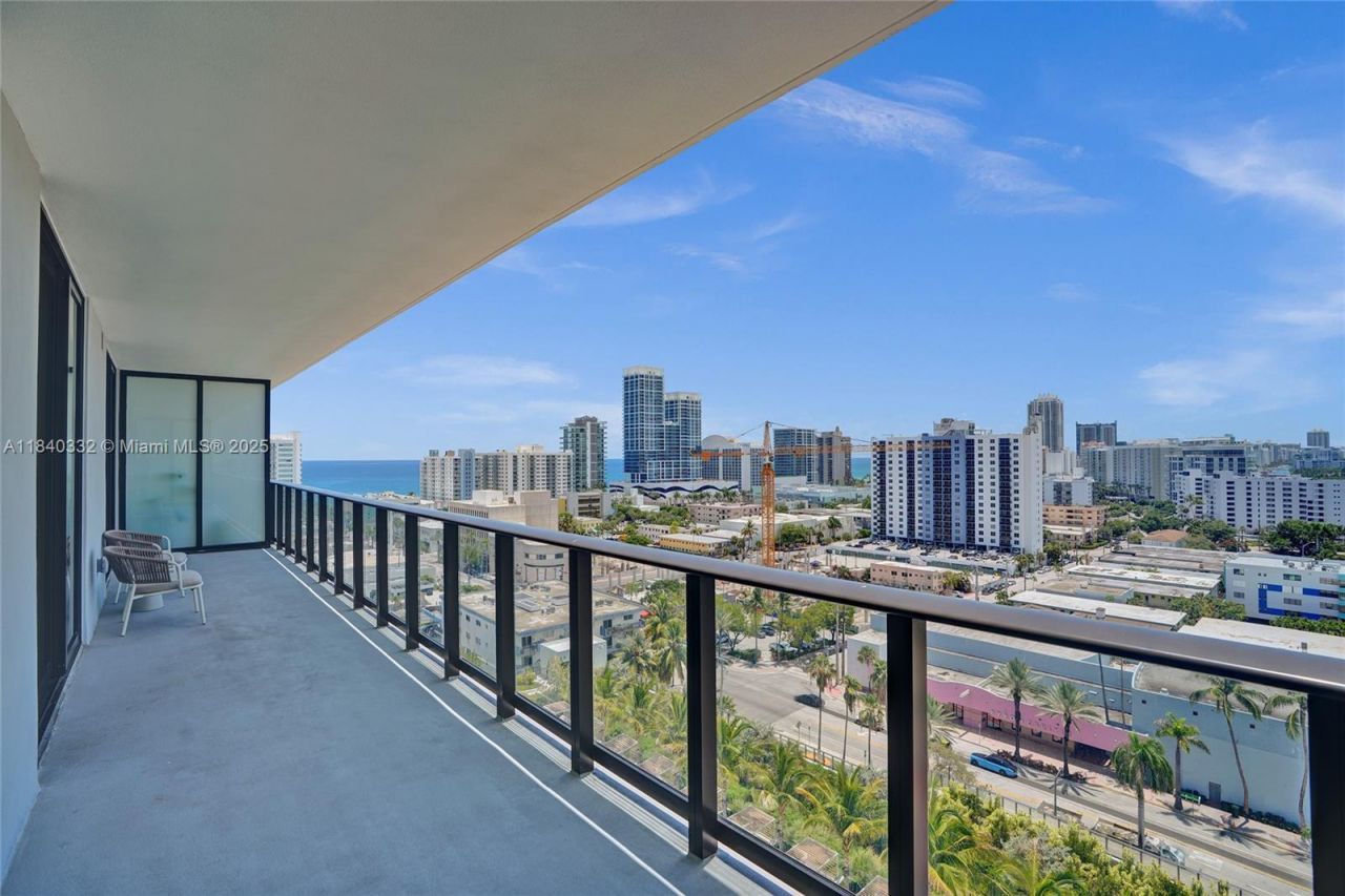 580 72nd St, Unit 1208, Miami Beach, FL 33141 Photo