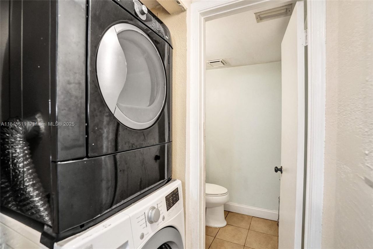 2560 NW 99th Ave, Coral Springs, FL 33065 Photo