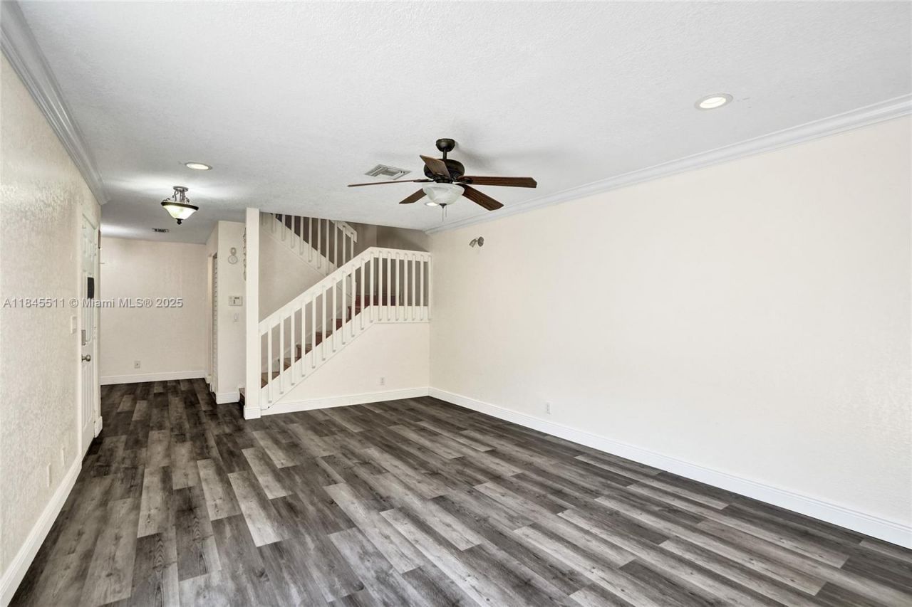 2560 NW 99th Ave, Coral Springs, FL 33065 Photo