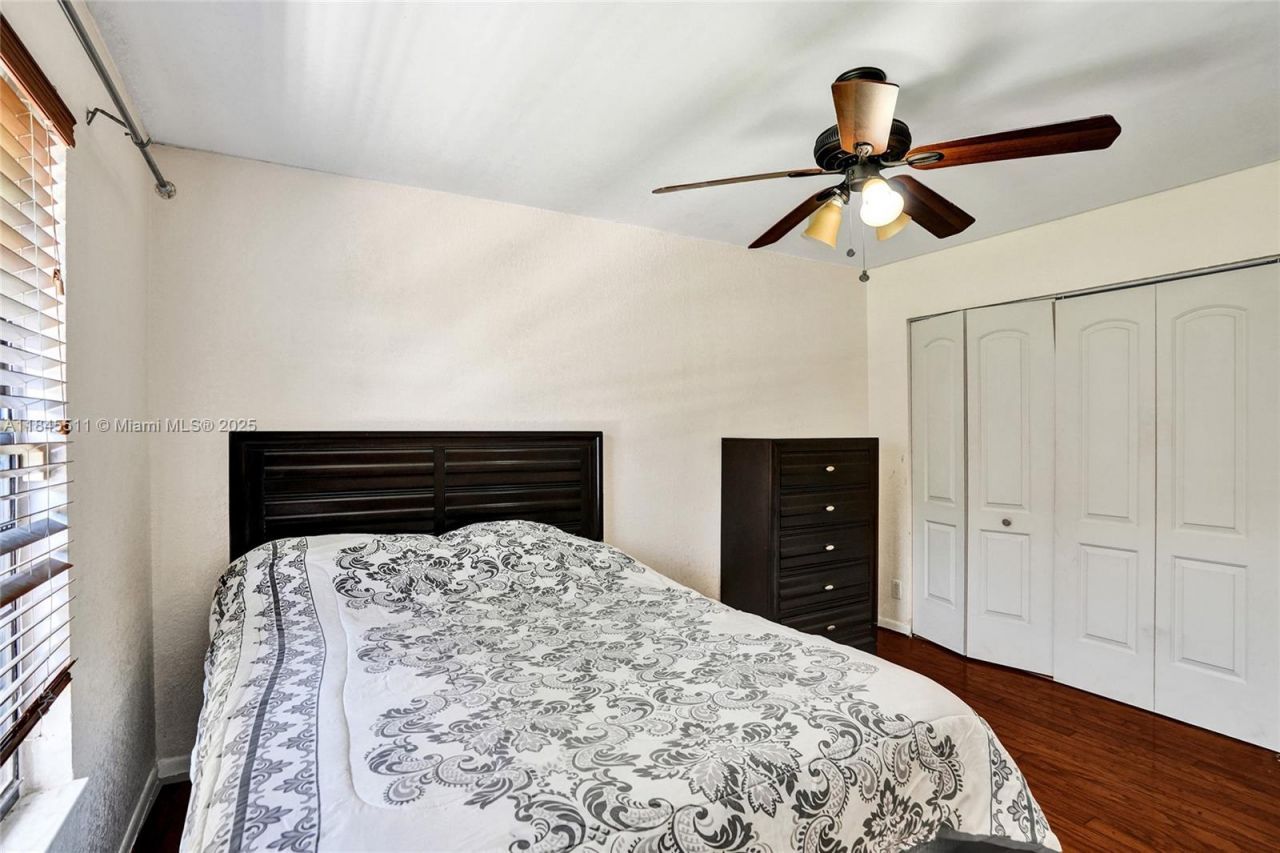 2560 NW 99th Ave, Coral Springs, FL 33065 Photo