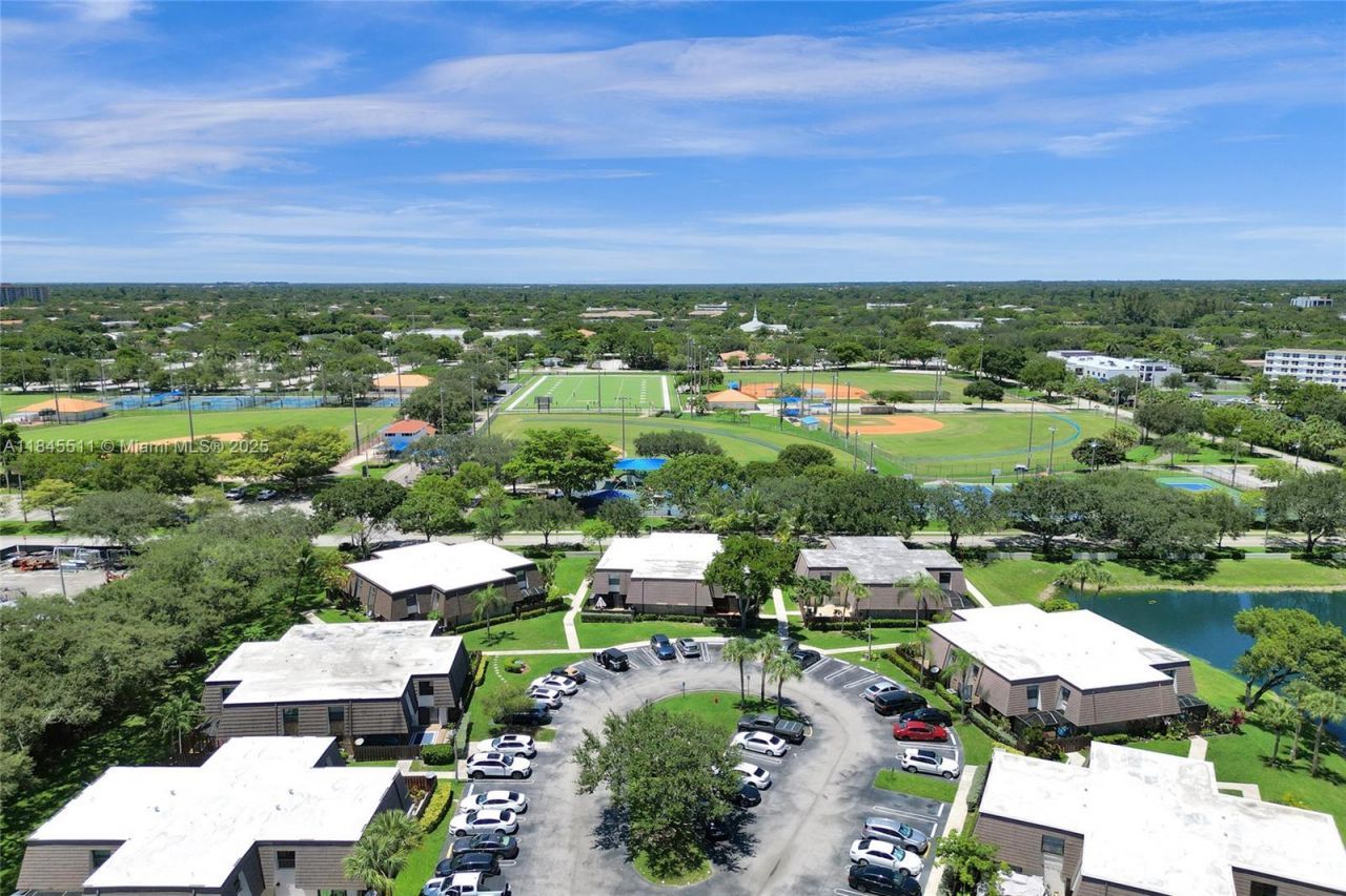 2560 NW 99th Ave, Coral Springs, FL 33065 Photo