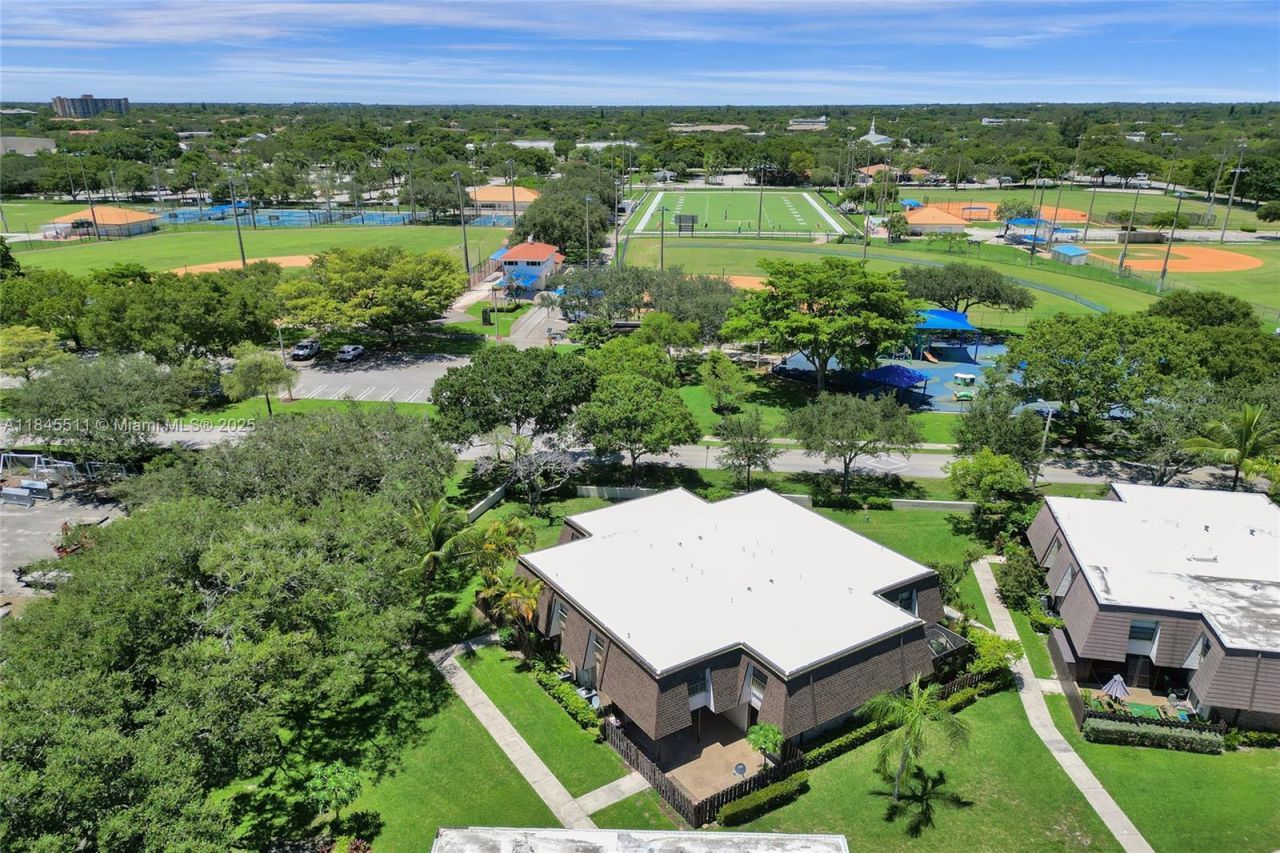 2560 NW 99th Ave, Coral Springs, FL 33065 Photo