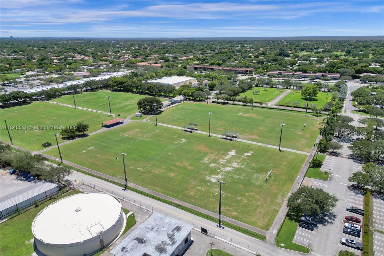 2560 NW 99th Ave, Coral Springs, FL 33065 Photo