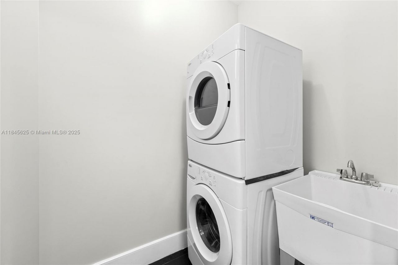 811 SE 12th Ct, Fort Lauderdale, FL 33316 Photo