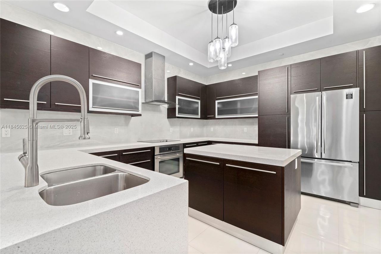 811 SE 12th Ct, Fort Lauderdale, FL 33316 Photo