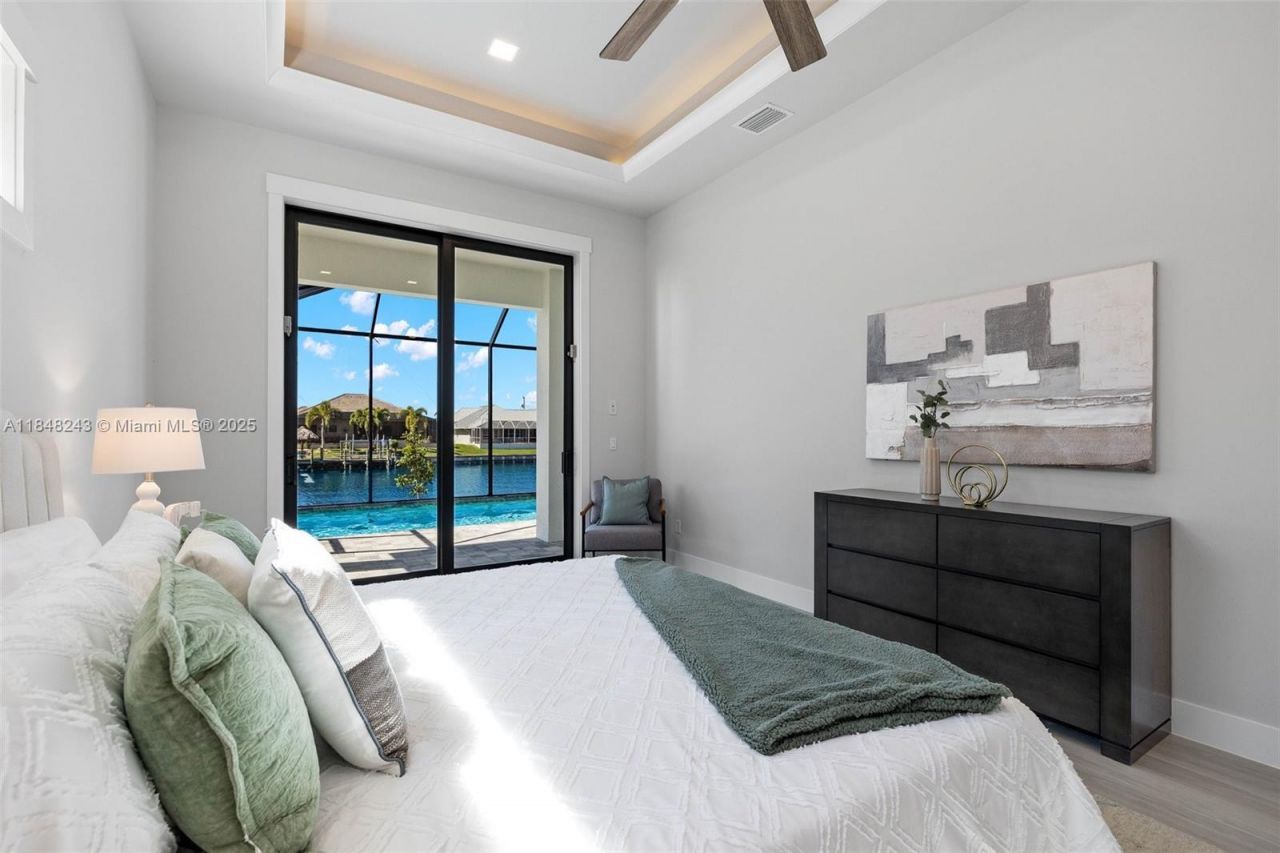 1512 NW 42nd Ave, Cape Coral, FL 33993 Photo