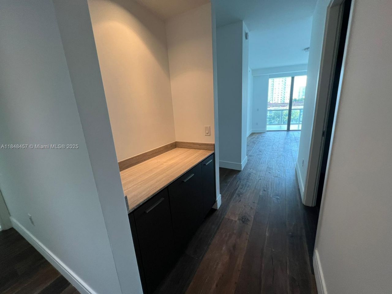 3250 NE 188 St, Unit 403, Aventura, FL 33180 Photo