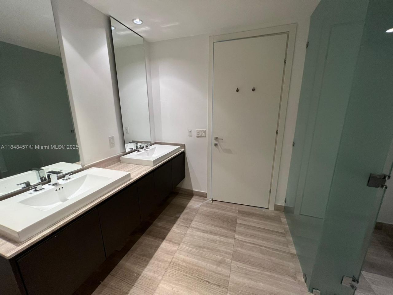 3250 NE 188 St, Unit 403, Aventura, FL 33180 Photo