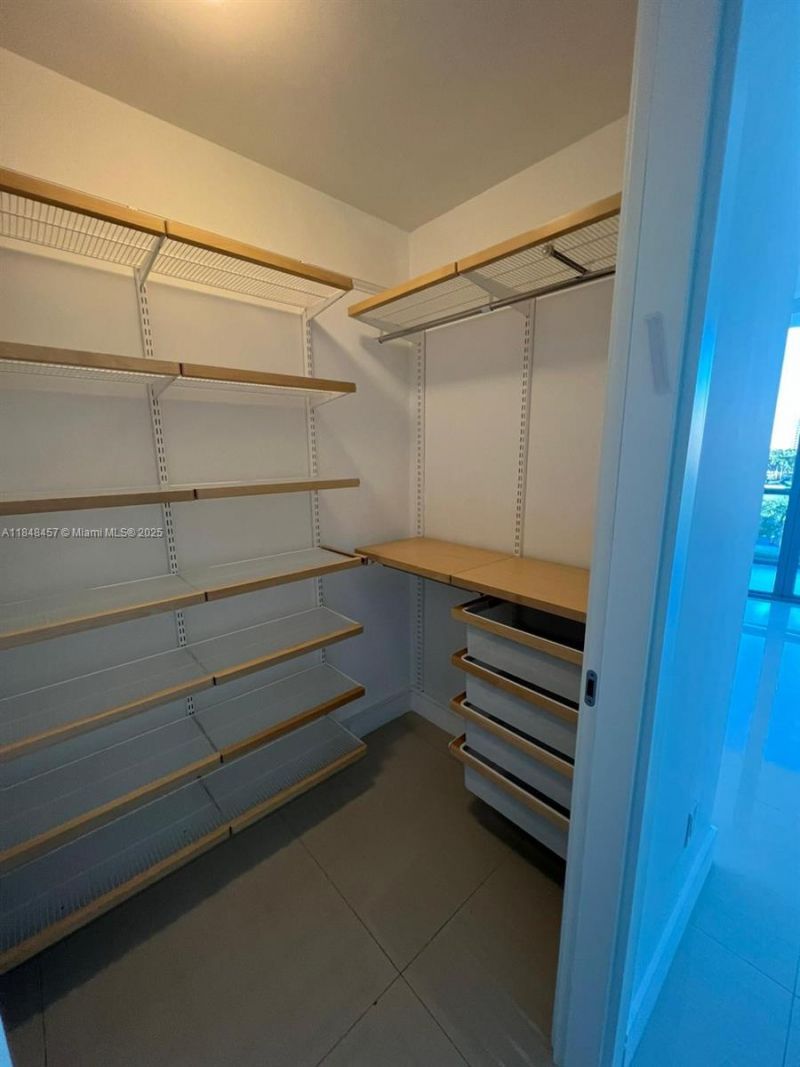 3250 NE 188 St, Unit 403, Aventura, FL 33180 Photo