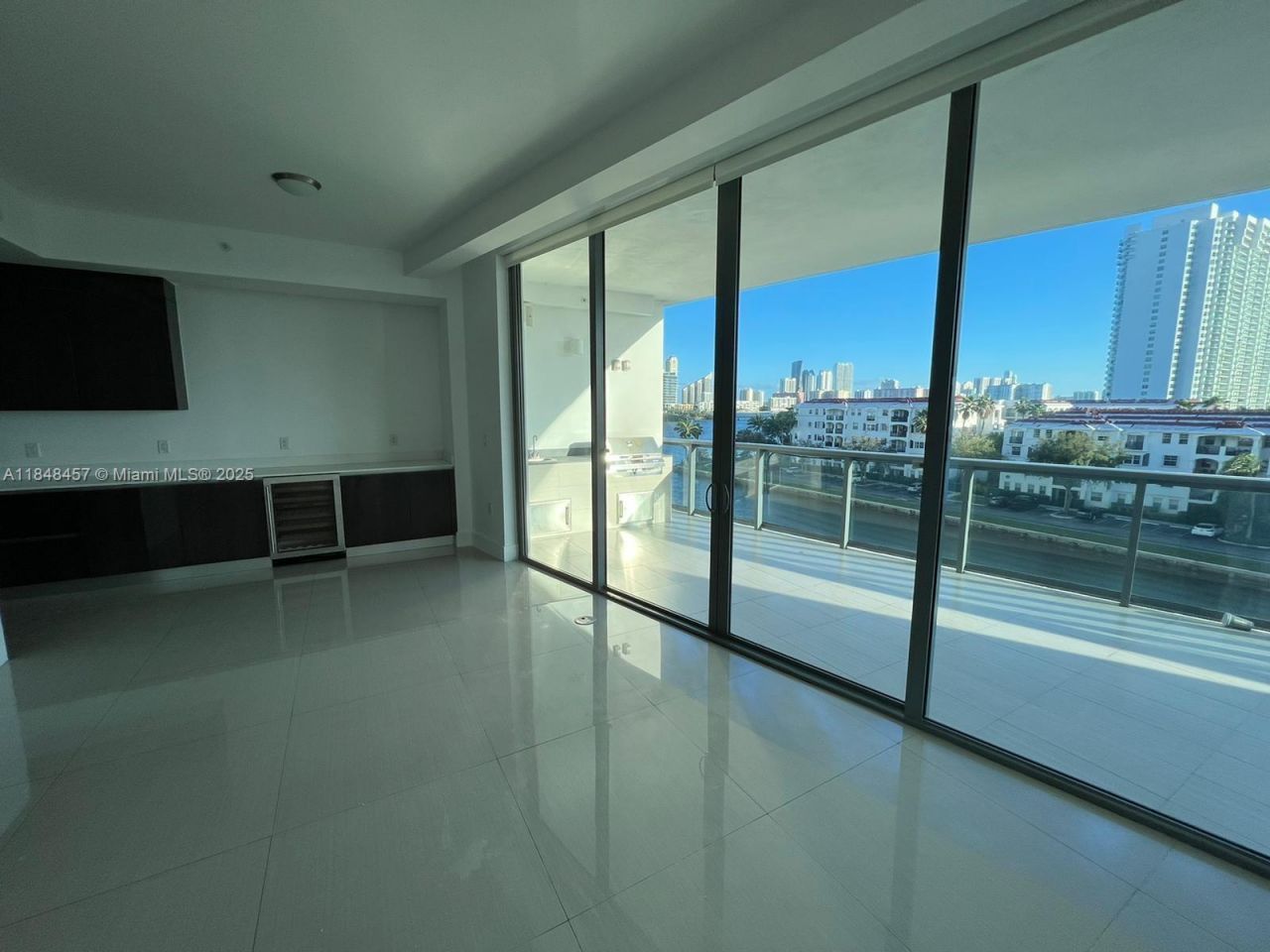 3250 NE 188 St, Unit 403, Aventura, FL 33180 Photo