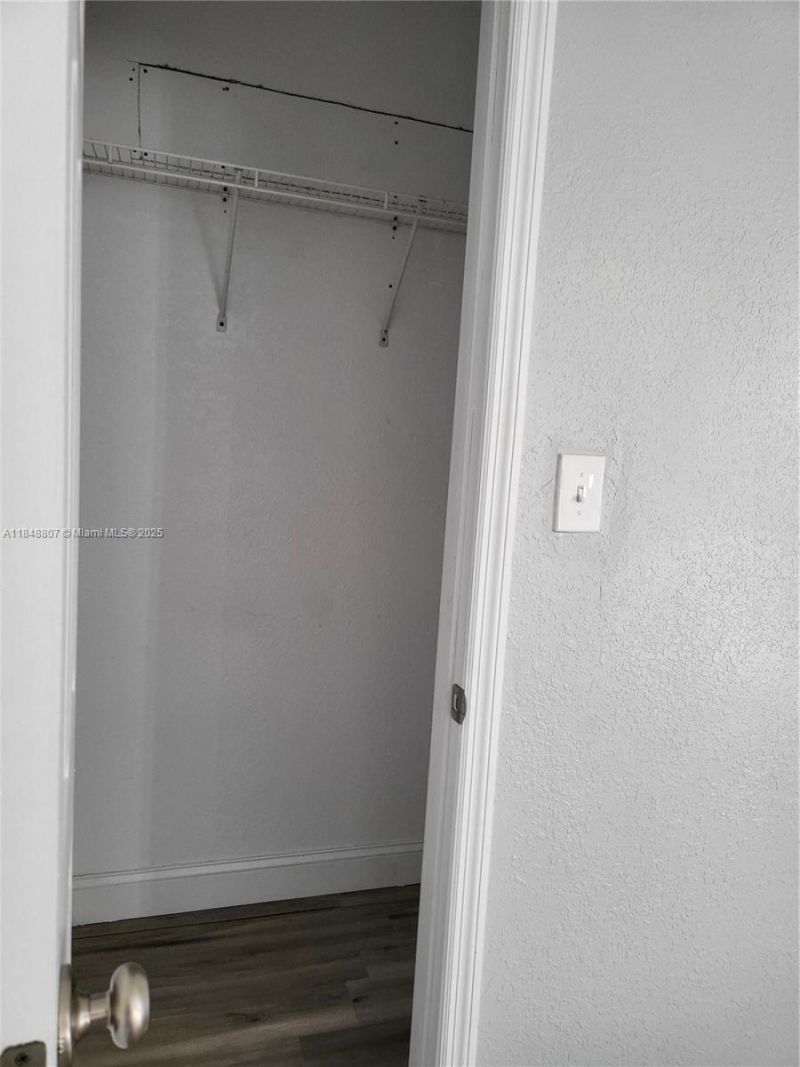 123 NW 59th St, Unit C, Miami, FL 33127 Photo