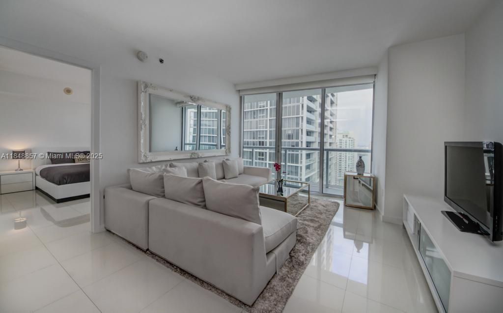 485 Brickell Ave, Unit 3711, Miami, FL 33131 Photo
