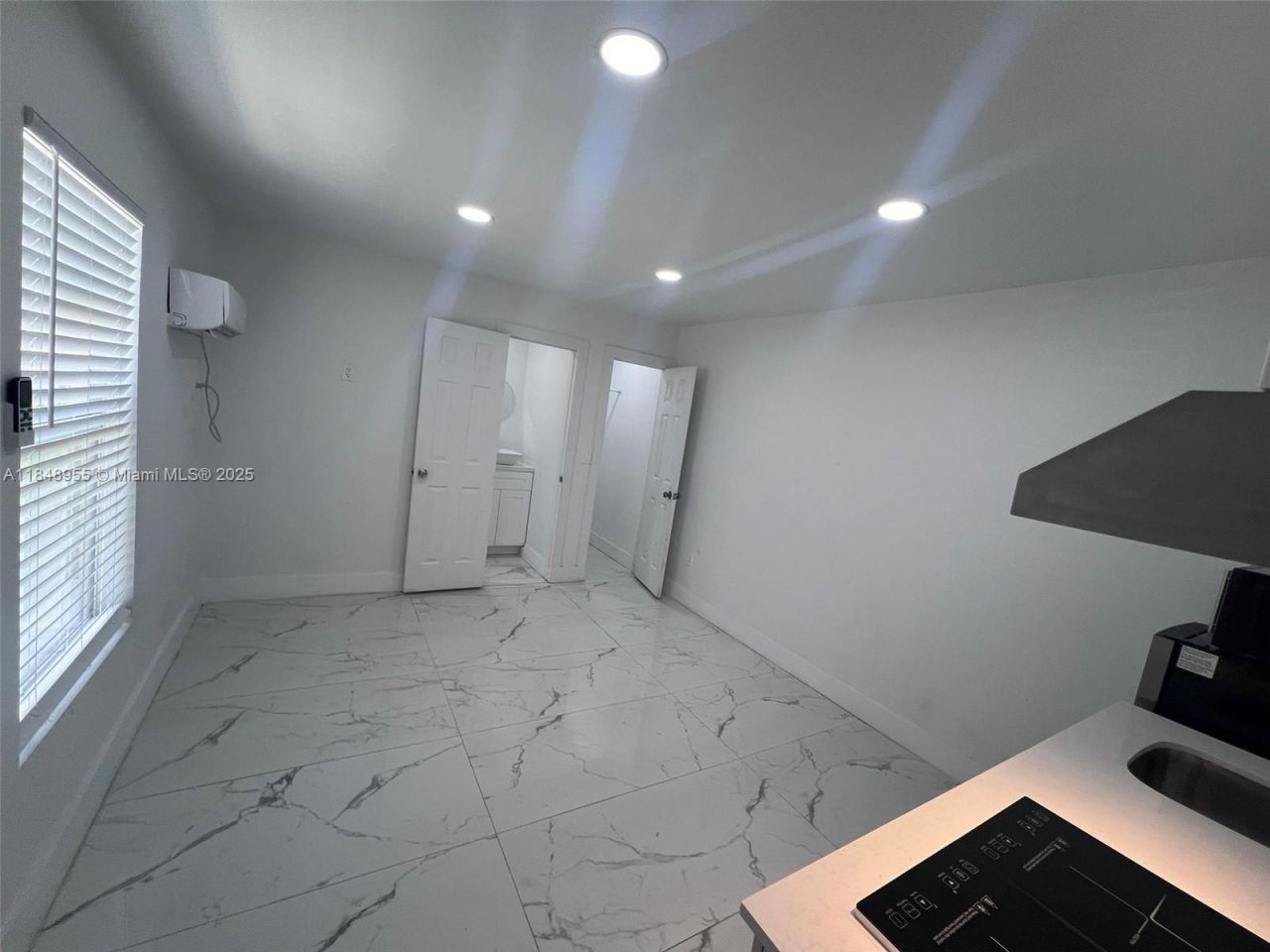 9674 NW 10th Ave, Miami, FL 33150 Photo