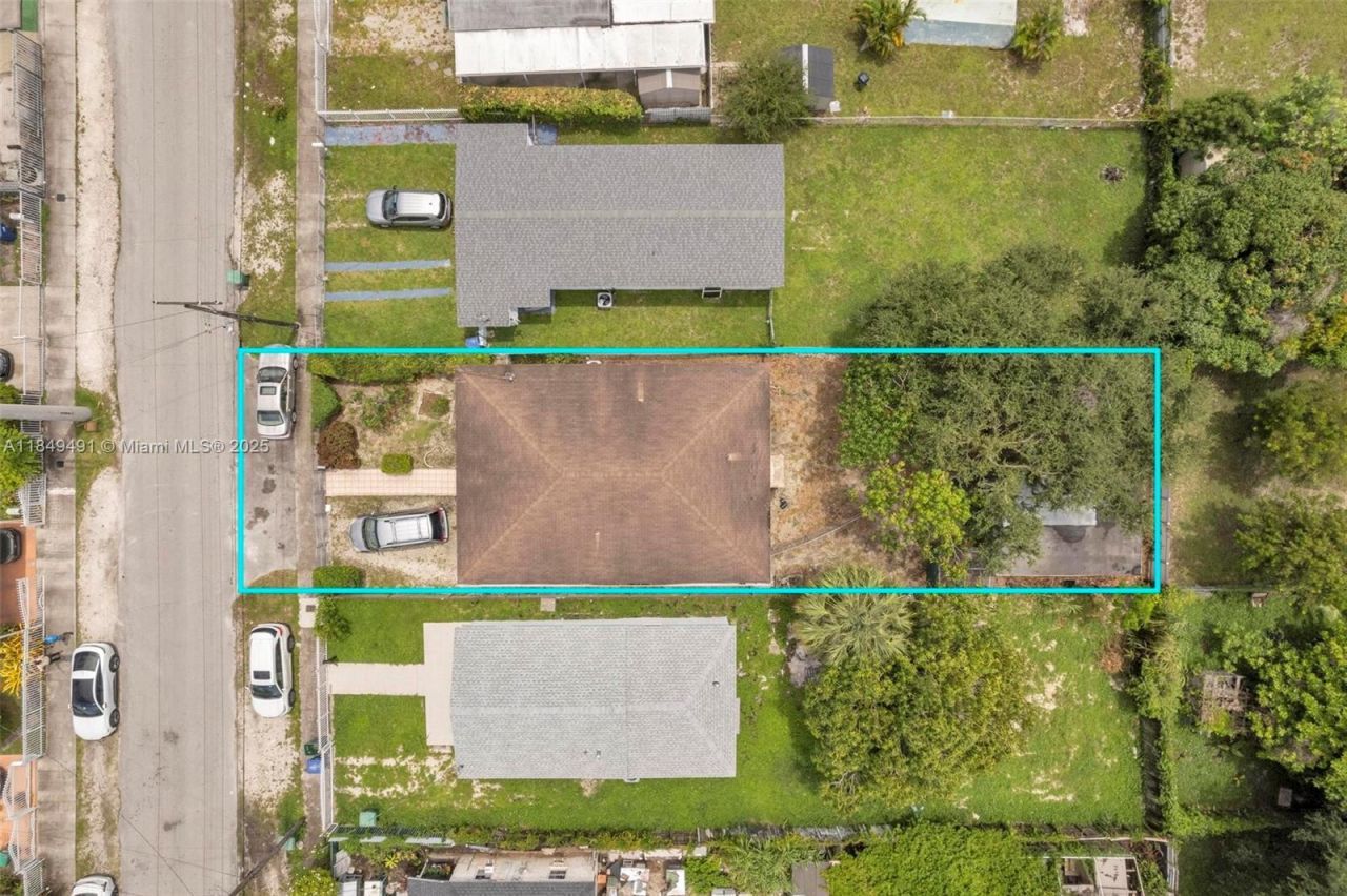 2238 NW 58th St, Miami, FL 33142 Photo