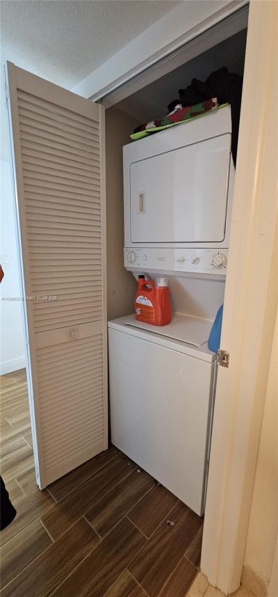 1800 N Bayshore Dr, Unit 3808, Miami, FL 33132 Photo