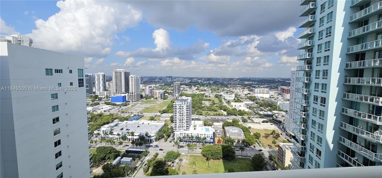 1800 N Bayshore Dr, Unit 3808, Miami, FL 33132 Photo