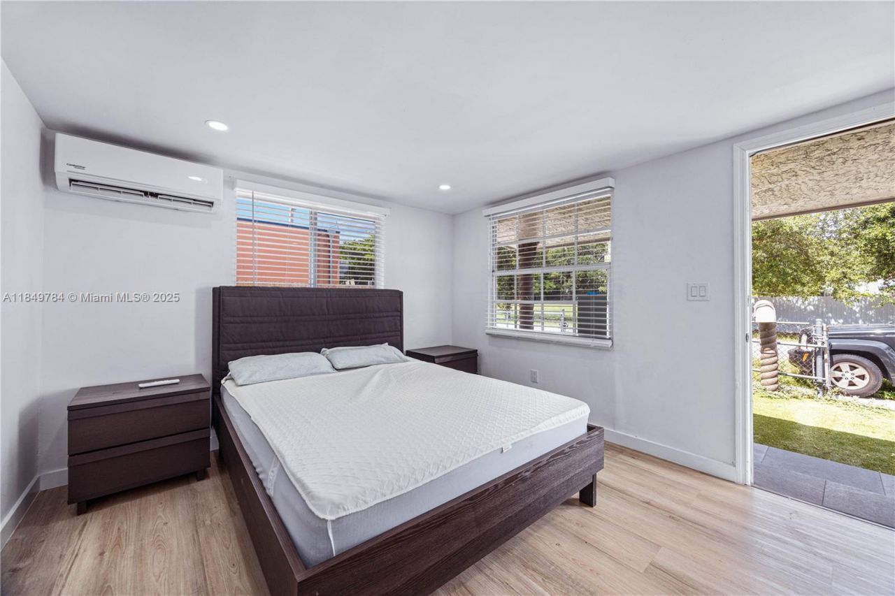 790 NW 63rd St, Miami, FL 33150 Photo