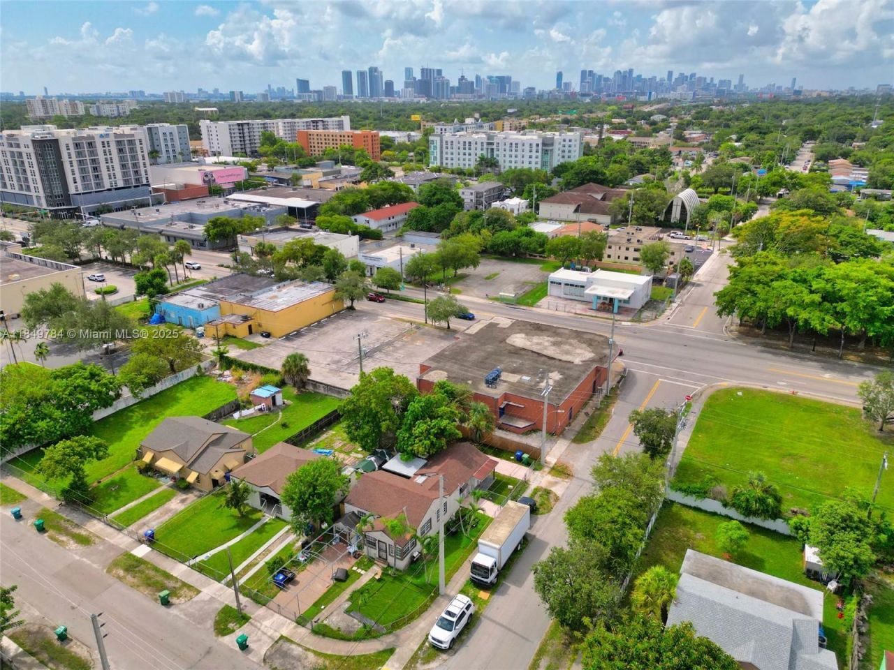 790 NW 63rd St, Miami, FL 33150 Photo