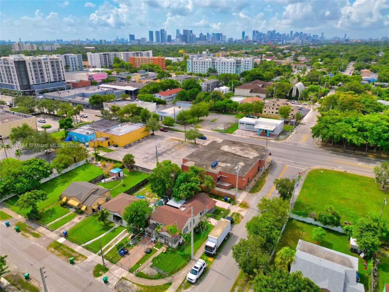 790 NW 63rd St, Miami, FL 33150 Photo