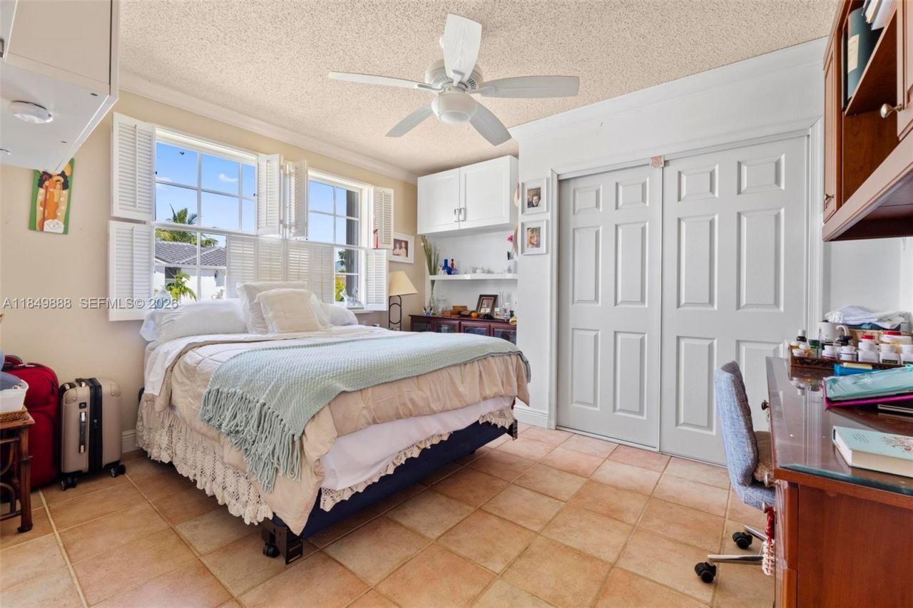 4471 SW 154th Ct, Miami, FL 33185 Photo