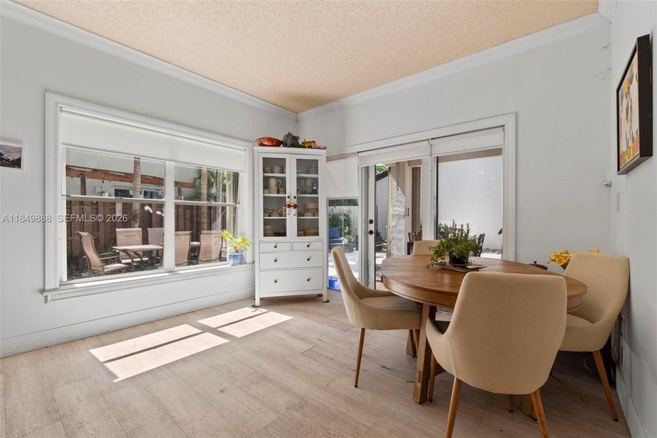 4471 SW 154th Ct, Miami, FL 33185 Photo