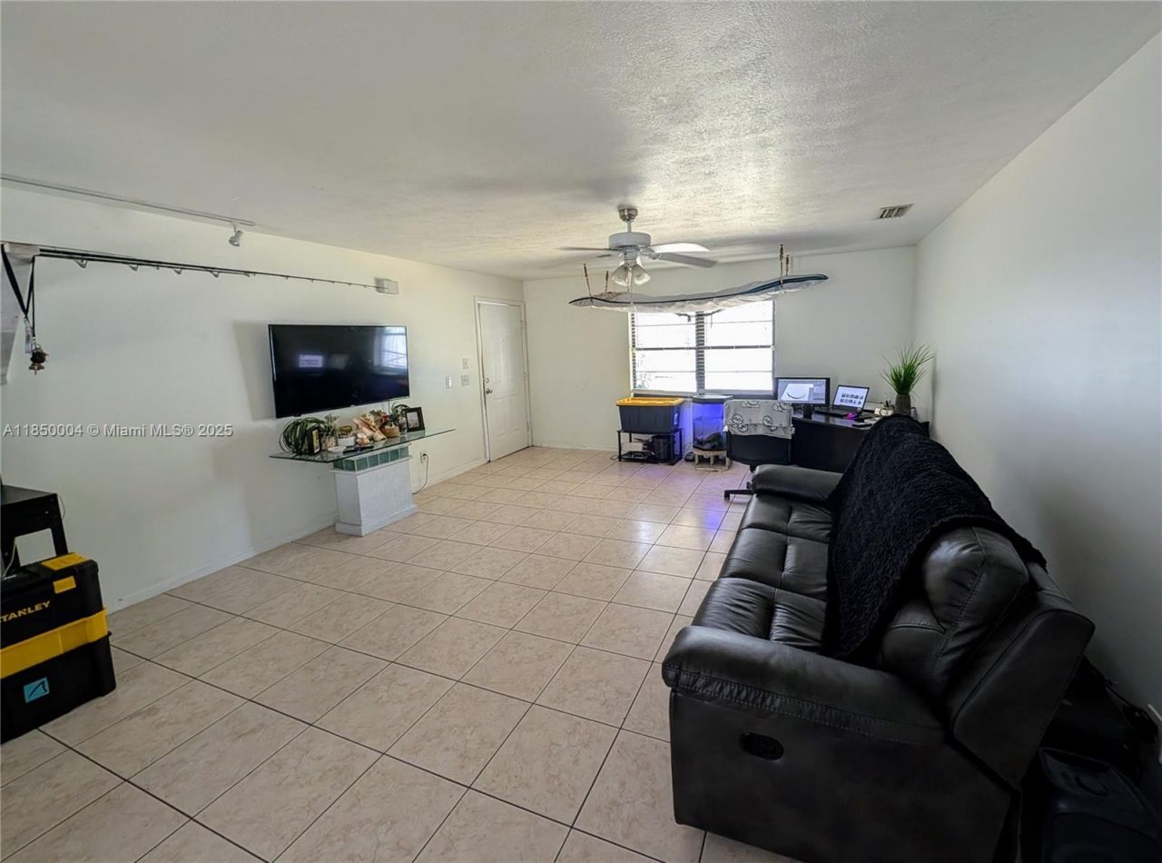 915-917 Turtle Cove Ln, Vero Beach, FL 32963 Photo