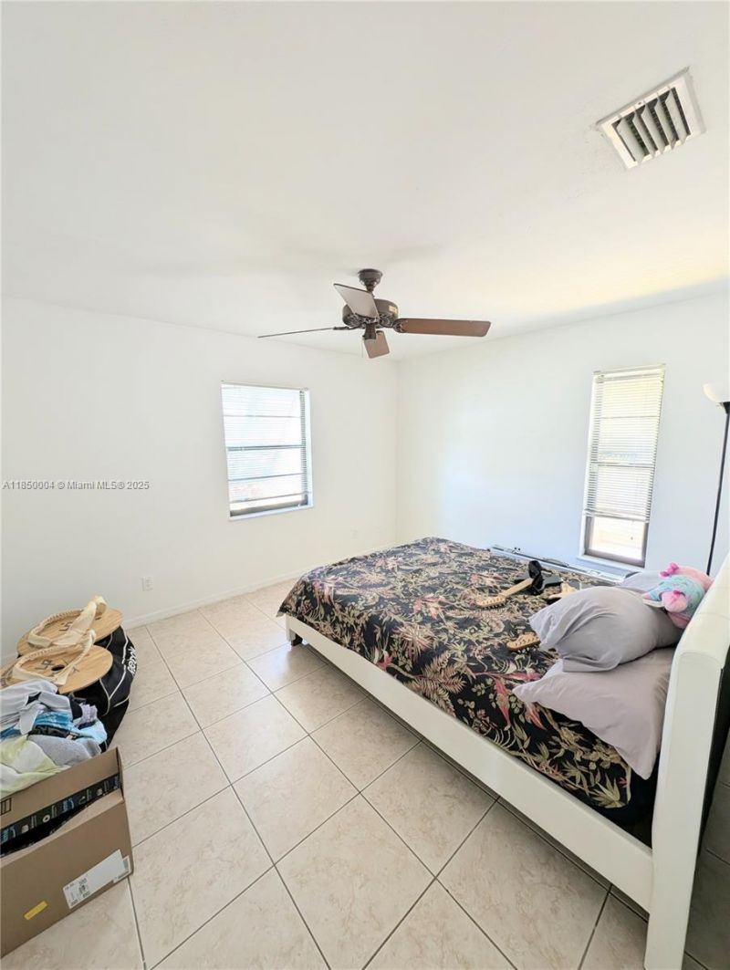 915-917 Turtle Cove Ln, Vero Beach, FL 32963 Photo