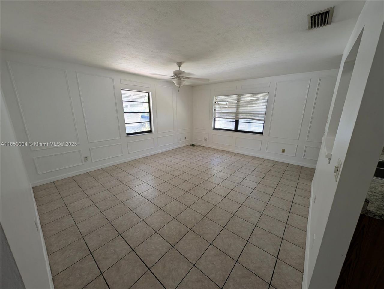 915-917 Turtle Cove Ln, Vero Beach, FL 32963 Photo