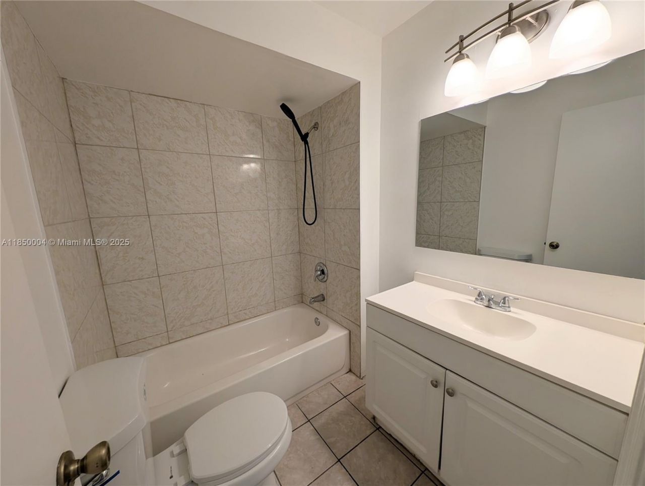 915-917 Turtle Cove Ln, Vero Beach, FL 32963 Photo