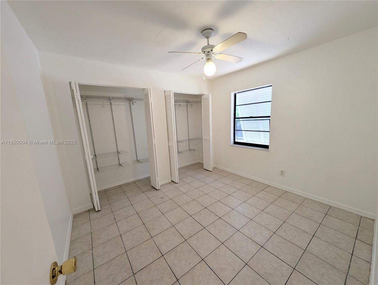 915-917 Turtle Cove Ln, Vero Beach, FL 32963 Photo