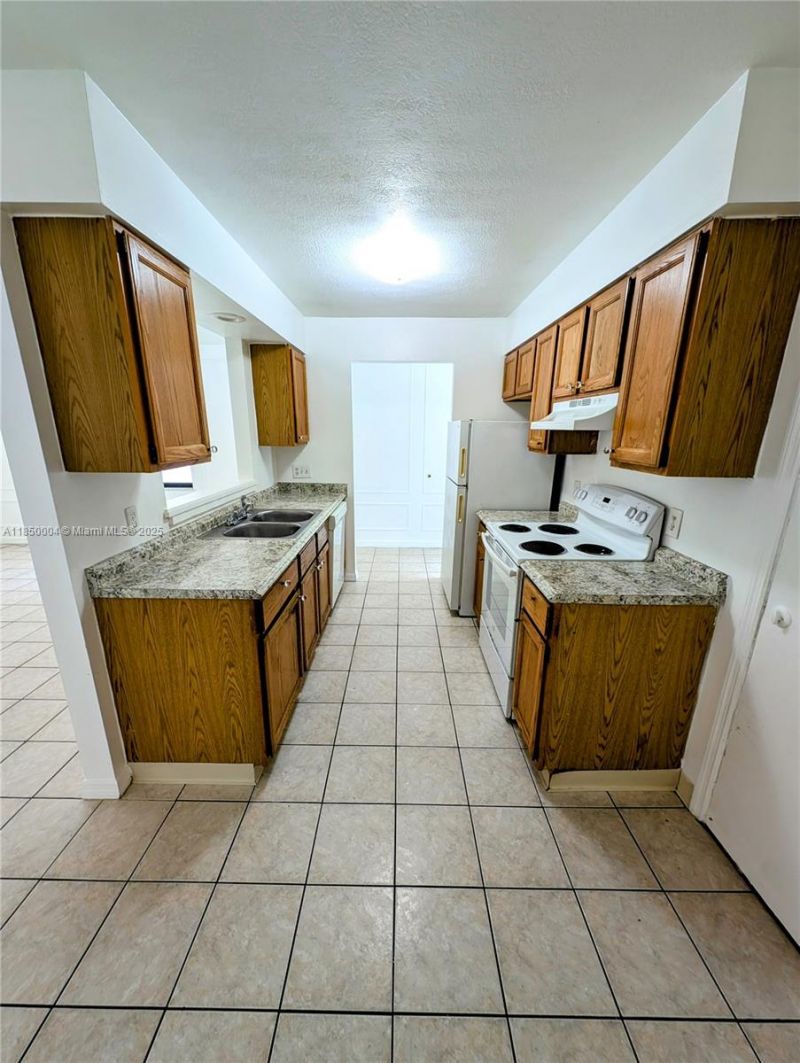 915-917 Turtle Cove Ln, Vero Beach, FL 32963 Photo