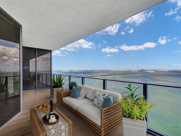 700 NE 24 Street, Unit 2803, Miami, FL 33137