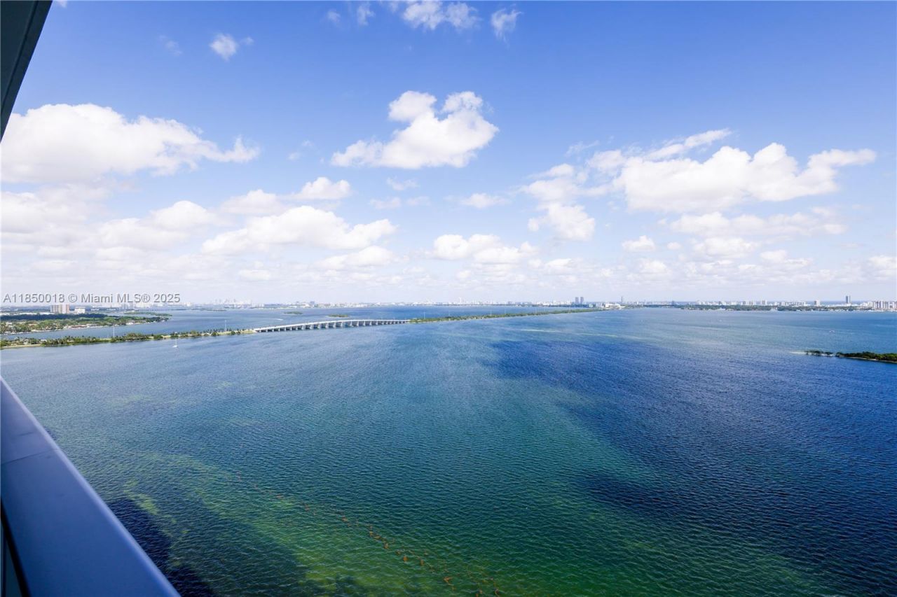 700 NE 24 Street, Unit 2803, Miami, FL 33137 Photo