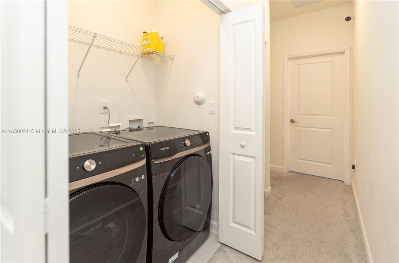 12561 NW 23rd Pl, Miami, FL 33167 Photo