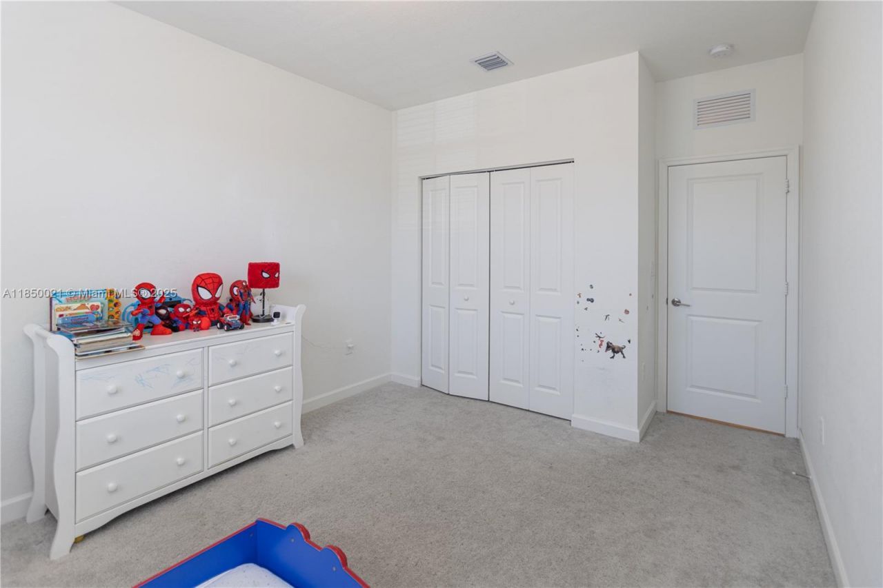 12561 NW 23rd Pl, Miami, FL 33167 Photo