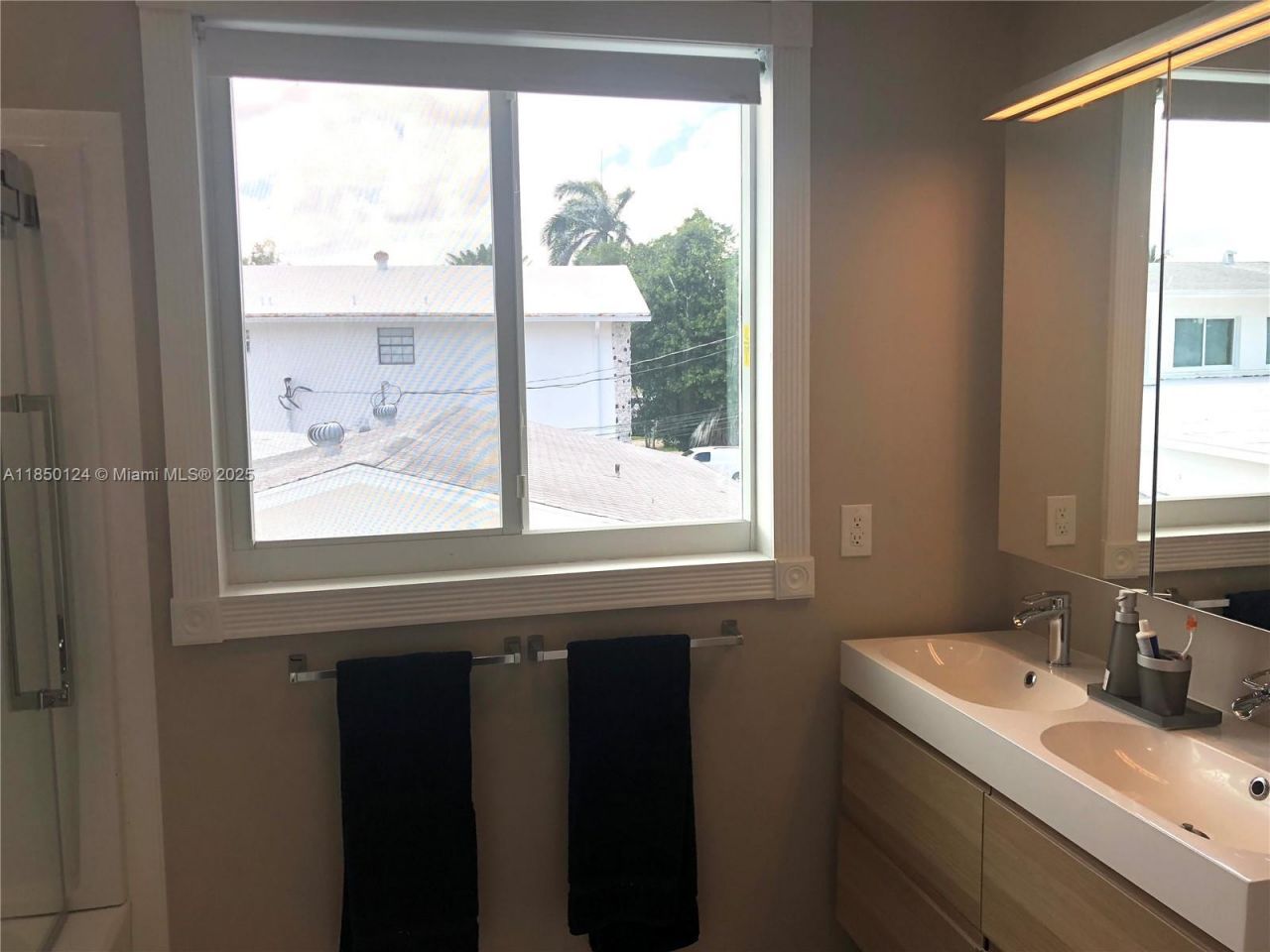 1524 Argyle Dr, Unit 1, Fort Lauderdale, FL 33312 Photo