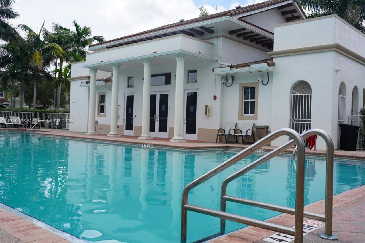 1386 SE 23rd Ter, Homestead, FL 33035 Photo