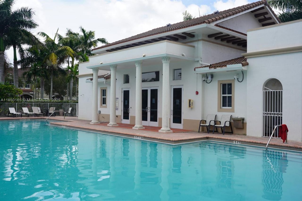 1386 SE 23rd Ter, Homestead, FL 33035 Photo