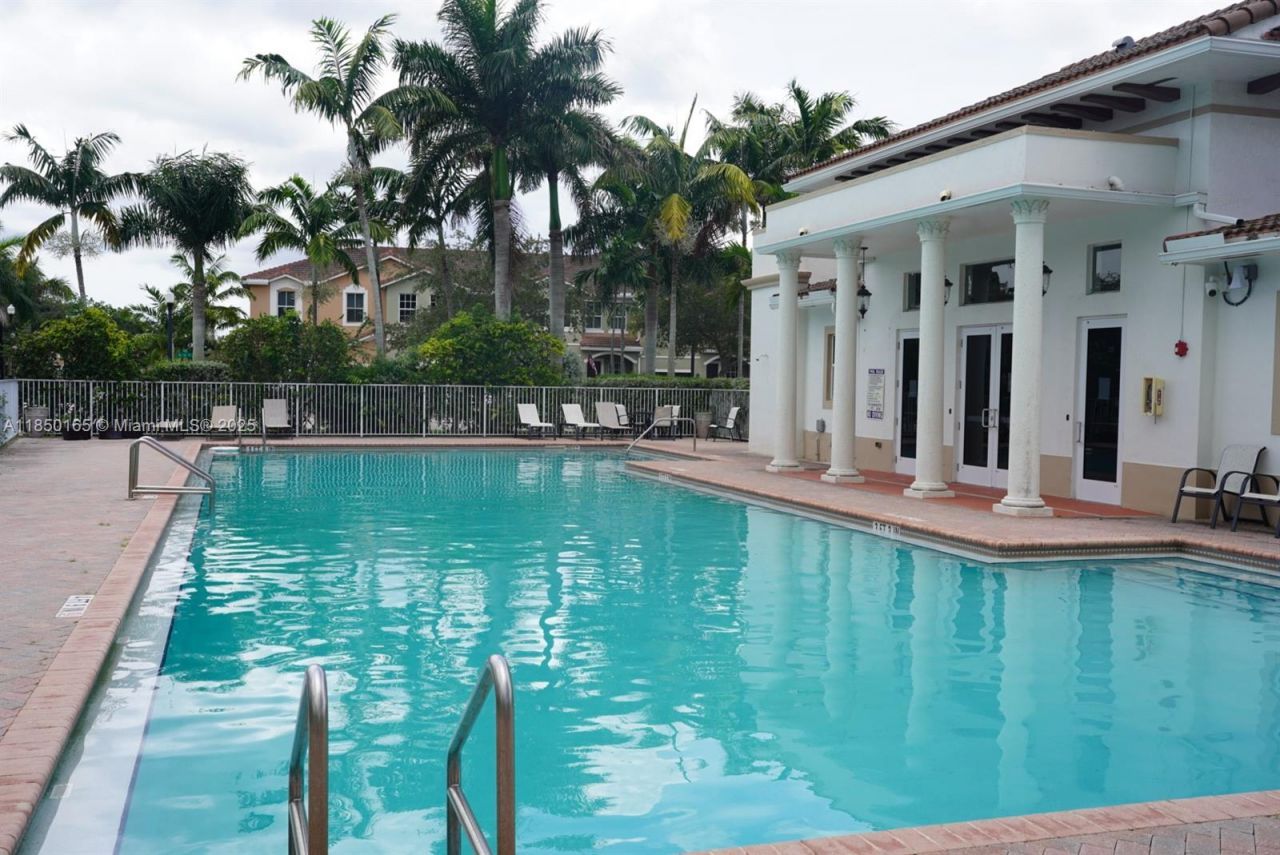 1386 SE 23rd Ter, Homestead, FL 33035 Photo