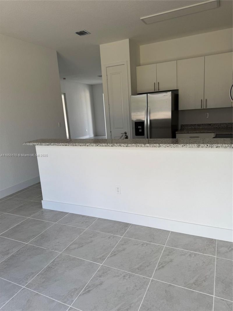 18901 SW 316th Ter, Homestead, FL 33030 Photo