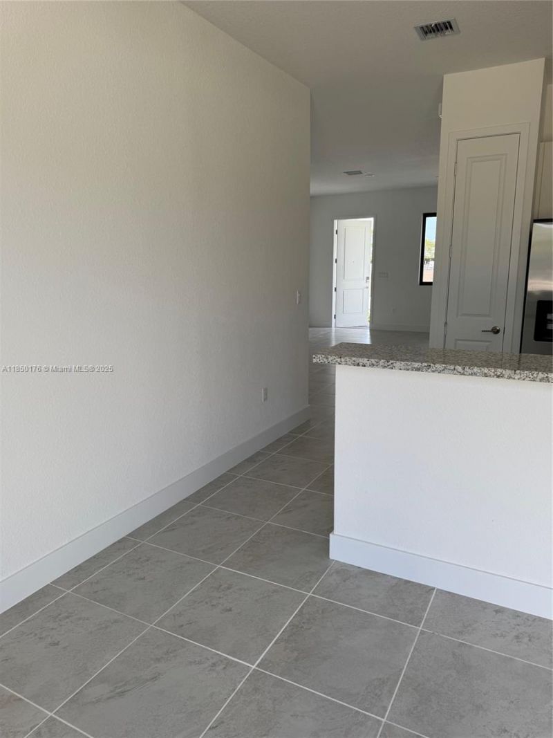 18901 SW 316th Ter, Homestead, FL 33030 Photo